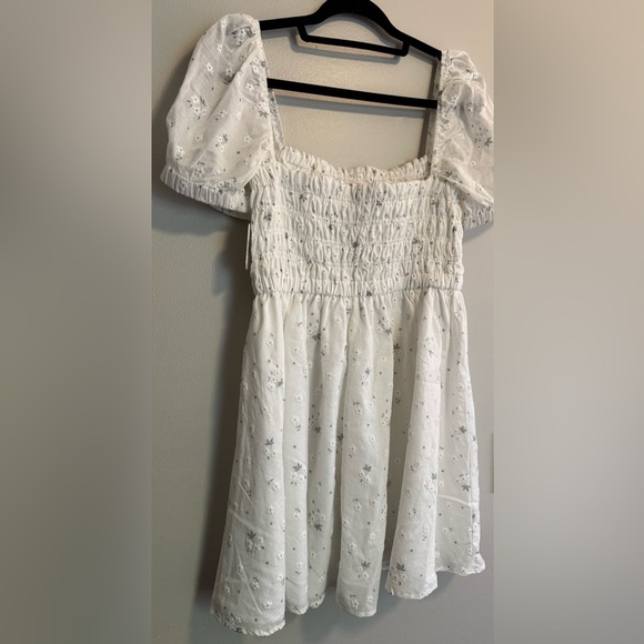 NWT Altard State White Floral Smocked Dress - Picture 4 of 4